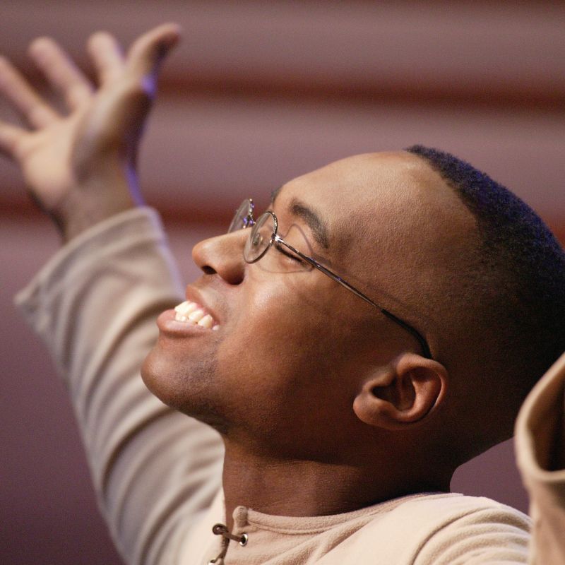 Join Us for Sunday Worship Services in Fredericksburg, VA or Online!