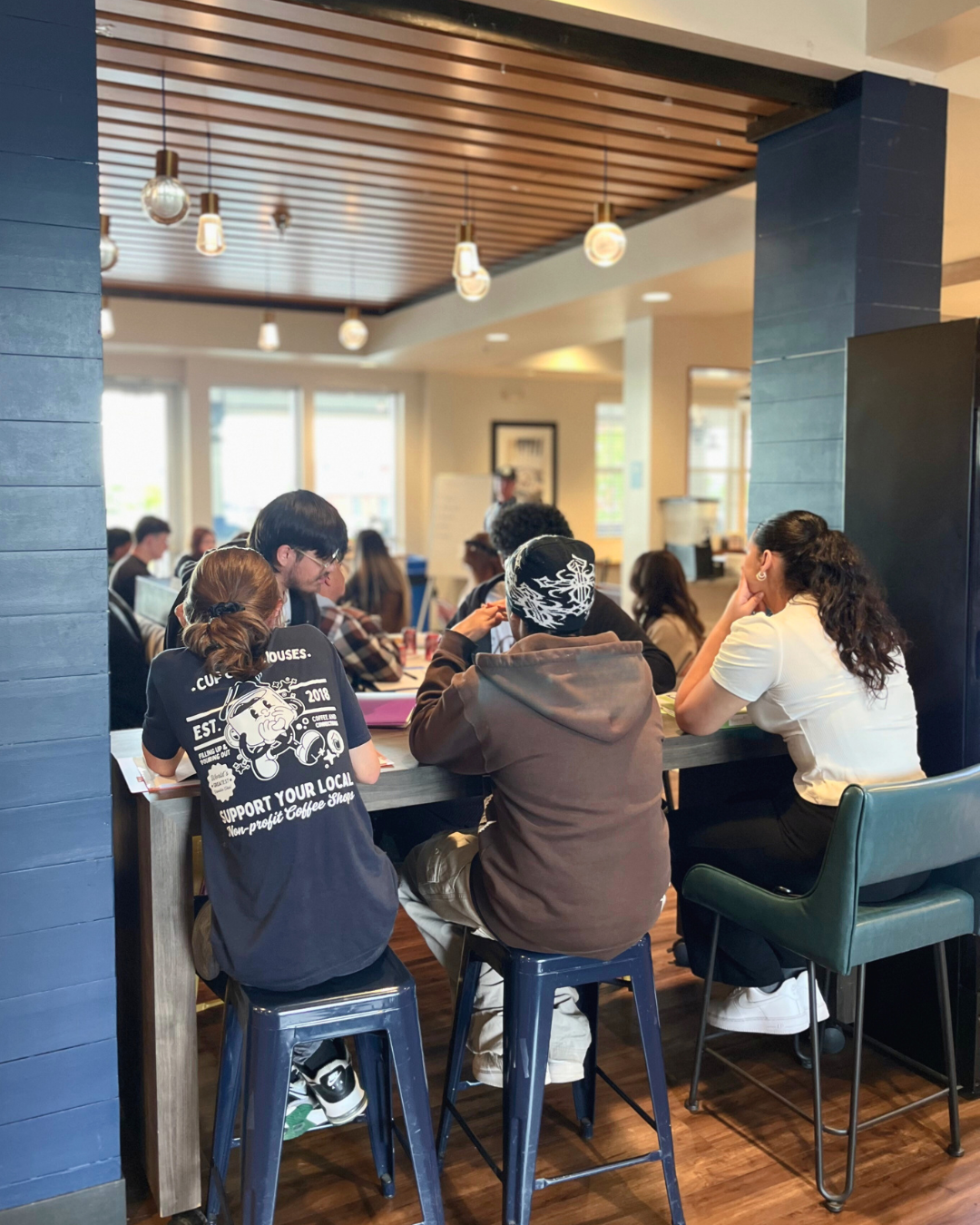 Pay, Benefits & Hours: