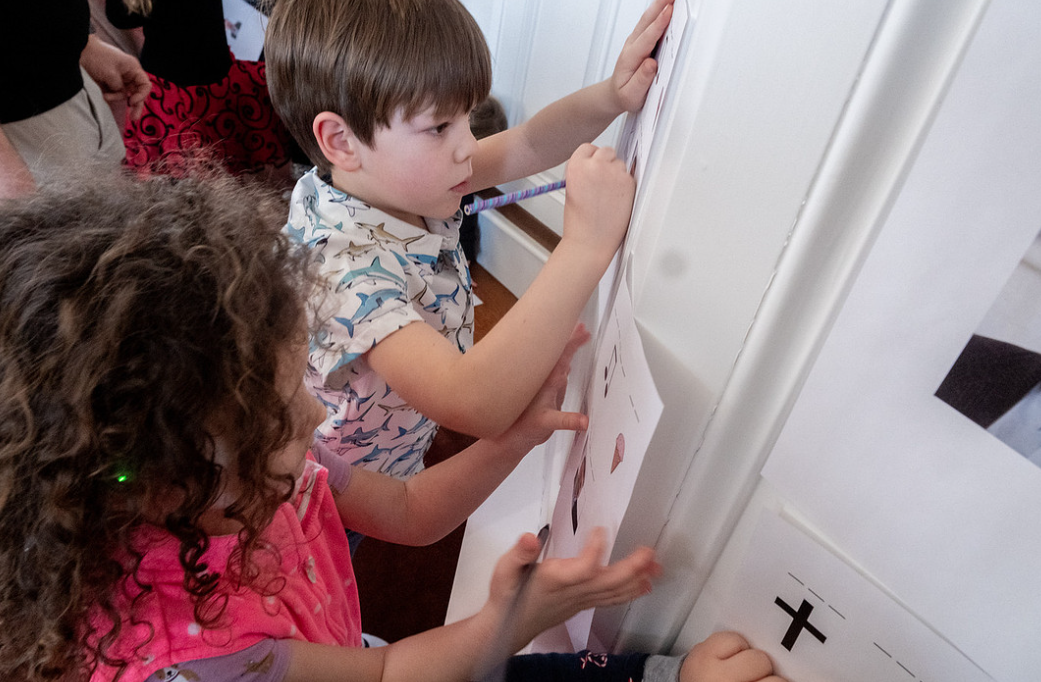 Sundays | 9:00 am Modern Service | Children's Wing