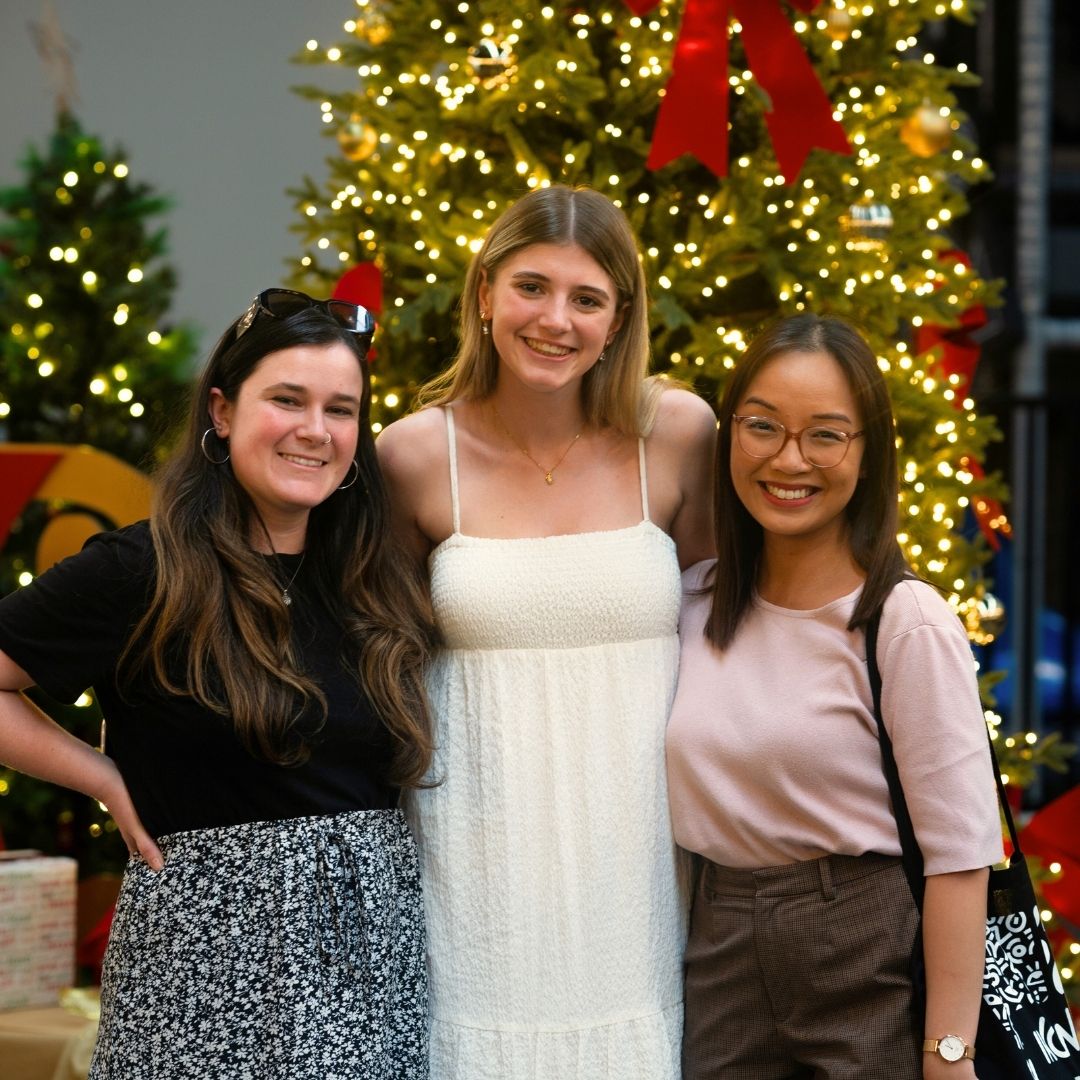 Refresh Sunday Online