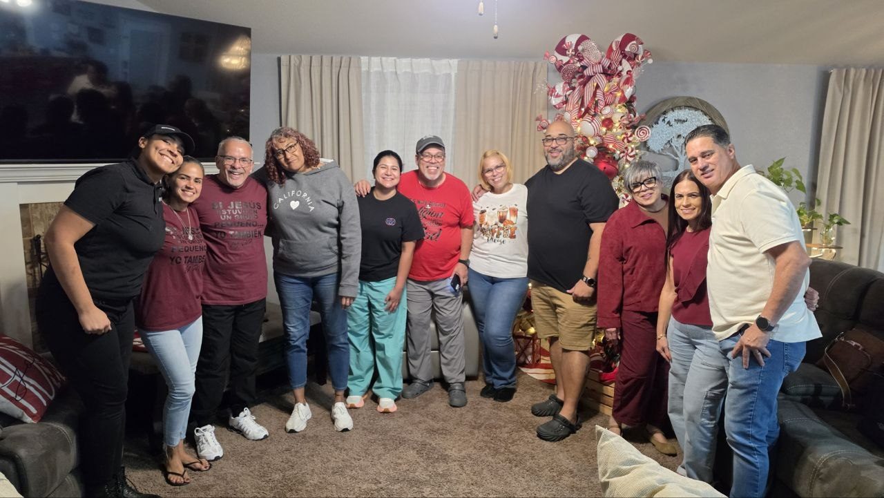 Un Grupo de Vida reunido en una casa