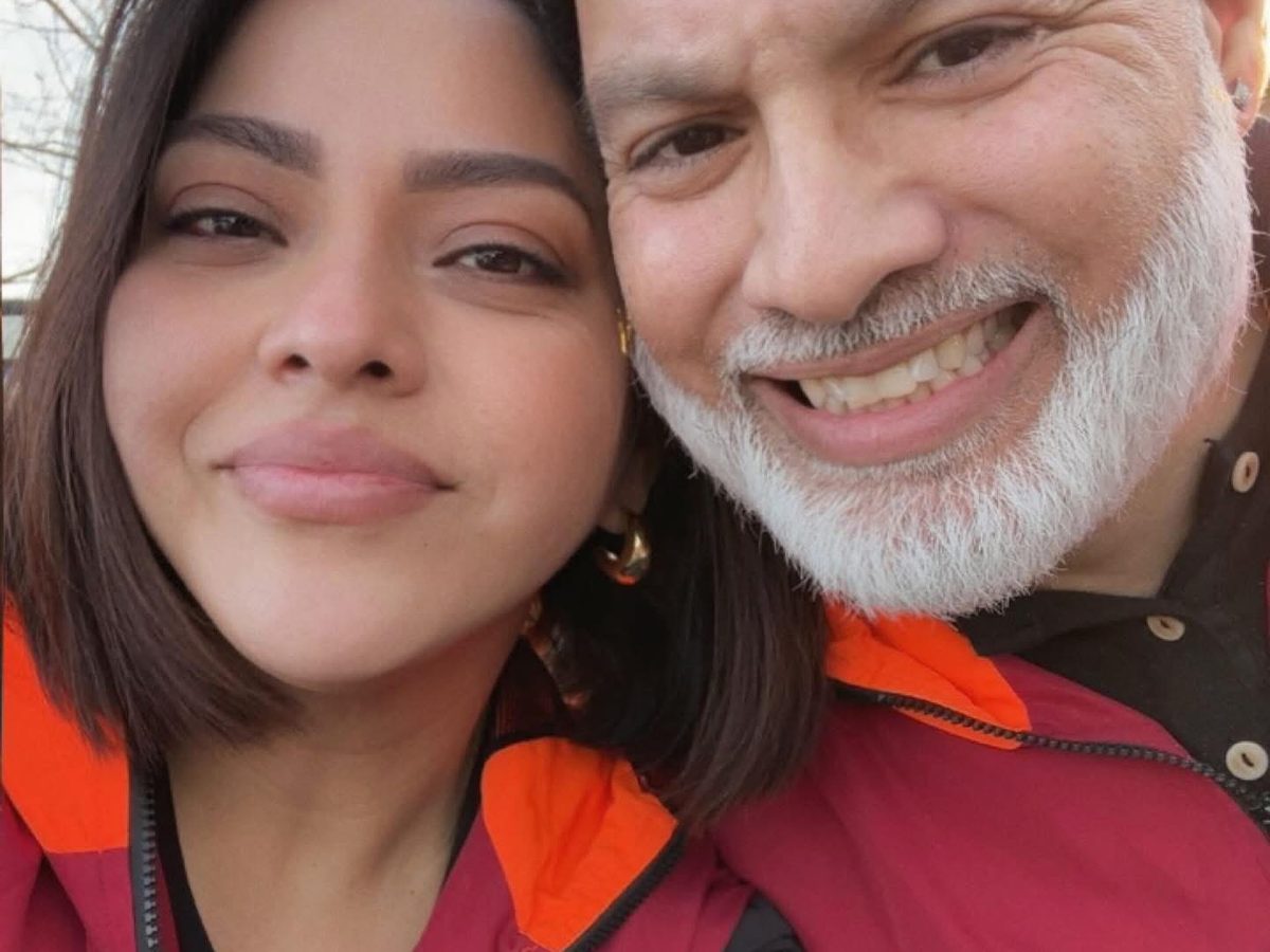 Pastors Josue and Priscilla Gomez smiling together outdoors