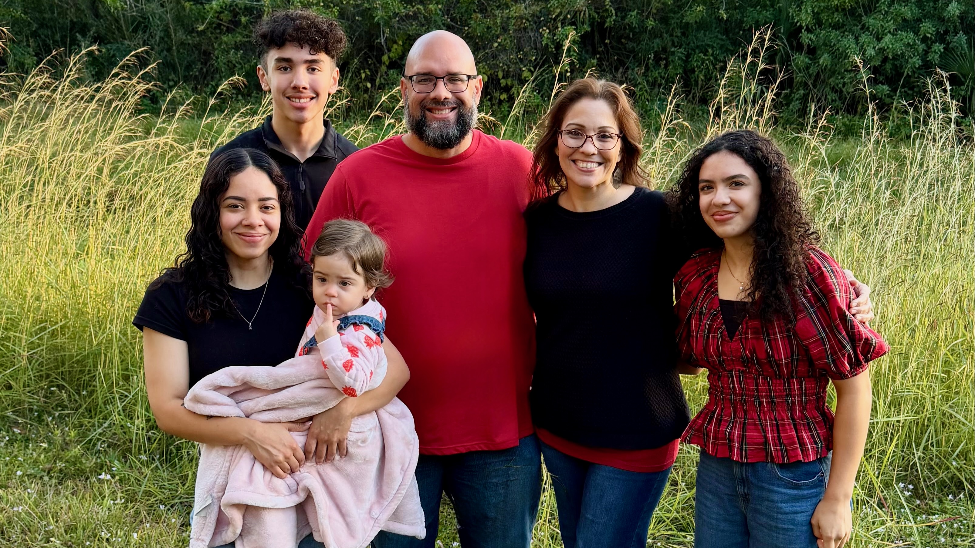 Executive Pastor | Lou Figueroa