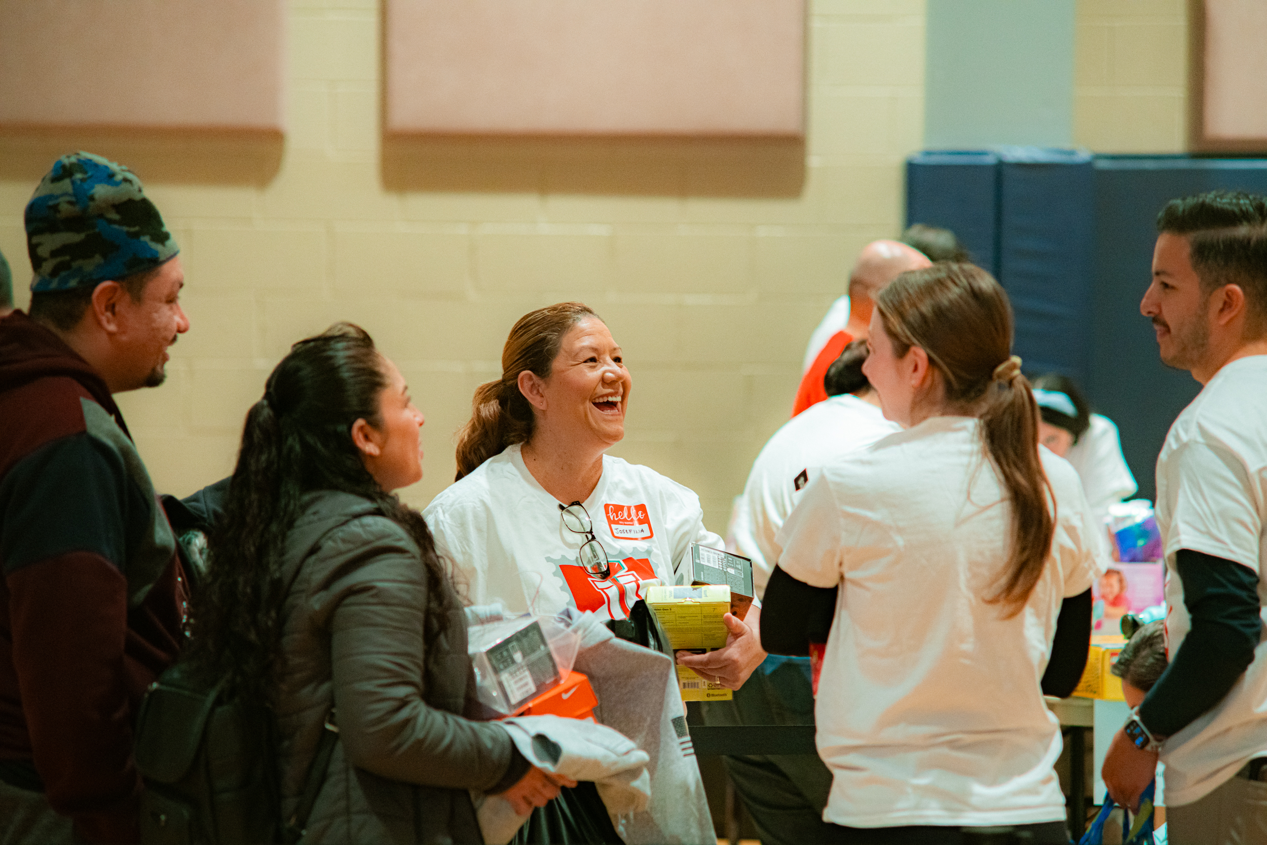 La Tienda Navideña2 de Noviembre-7 de Diciembre