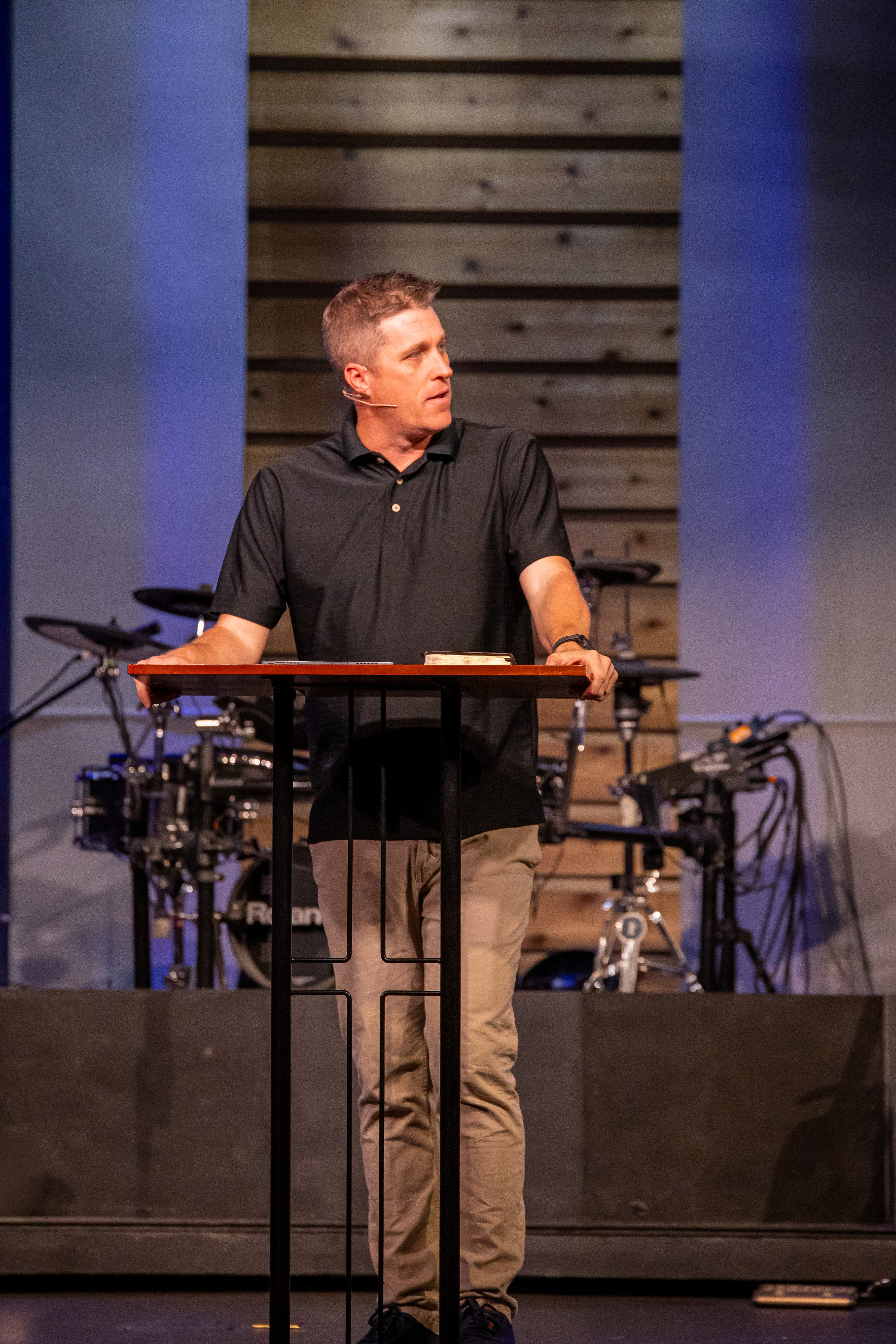 Pastor John Robbins